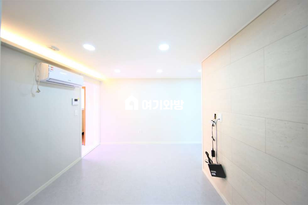 경북 구미시 인의동 999-2 구미 인동 투룸 테라스 장착 LH 중기청 100% 전세보증보험 전문 부동산 전세 매물번호 11363 사진 3