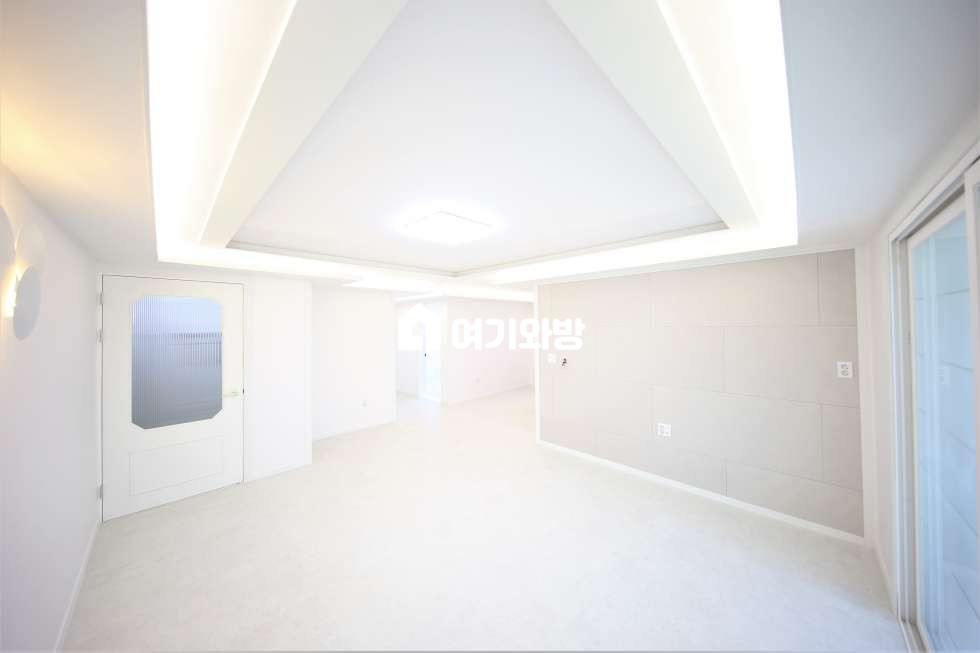 경북 구미시 송정동 30-9 28평 주인세대 쓰리룸 감성인테리어 추천매물 전세 매물번호 11109 사진 2