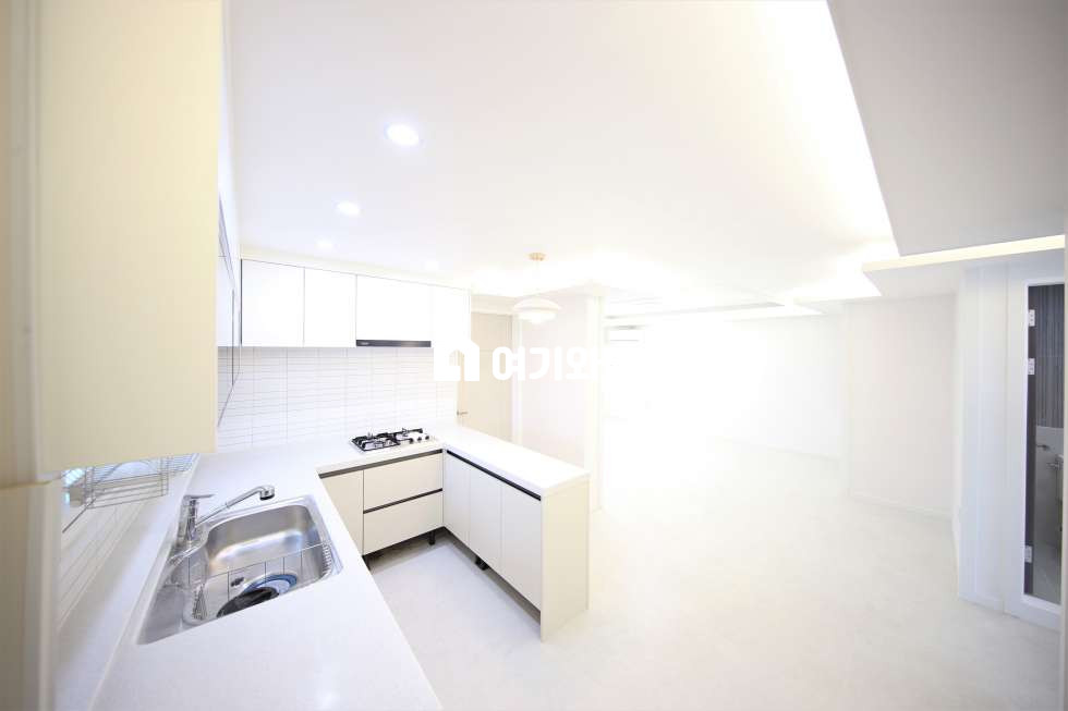 경북 구미시 송정동 30-9 28평 주인세대 쓰리룸 감성인테리어 추천매물 전세 매물번호 11109 사진 17