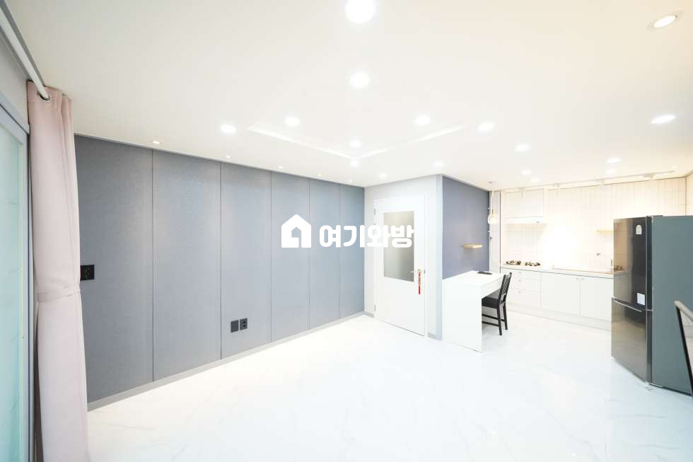 경북 구미시 봉곡동 360-7 구미 봉곡동 투룸 럭셔리 인테리어 끝.판.왕 ★★★★★ 월세 매물번호 11207 사진 3