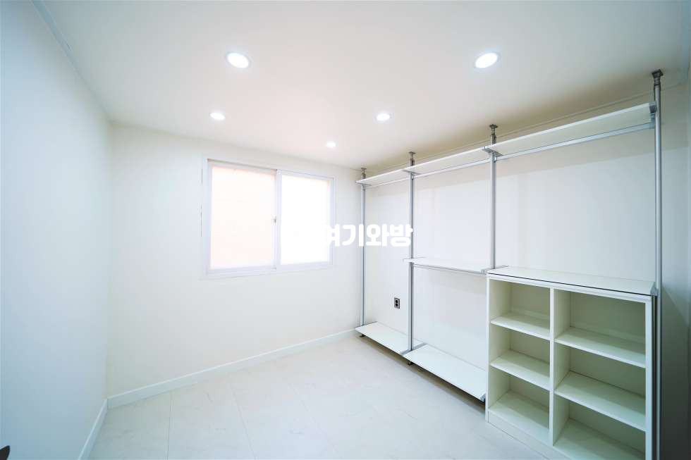 경북 구미시 진평동 1058-6 구미 진평동 투룸 럭셔리 인테리어 폴리싱타일 풀옵션 월세 매물번호 11508 사진 10